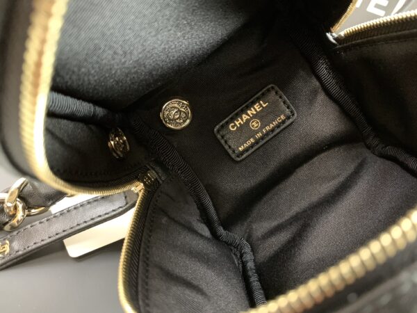 CHANEL SMALL VANITY BAG WITH STRAP 10CM BLACK AP2803 - Image 2