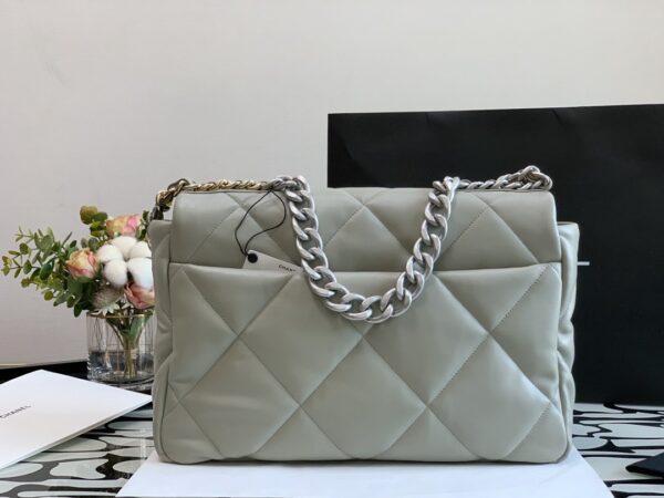 CHANEL 19 QUILTED FLAP 36CM LIGHT GREY AS1160 - Image 7