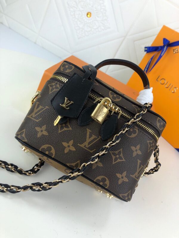 LOUIS VUITTON MONOGRAM VANITY PM M45165 - Image 4