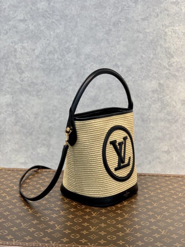 LOUIS VUITTON PETIT BUCKET 24CM BLACK M59961 - Image 4