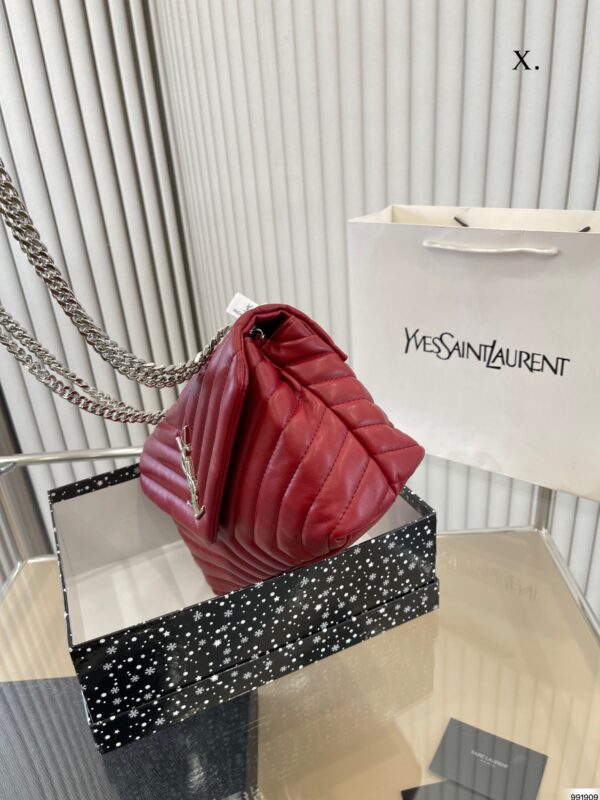 SAINT LAURENT LOULOU SMALL CHAIN BAG IN QUILTED "Y" LEATHER WINE RED - Image 4