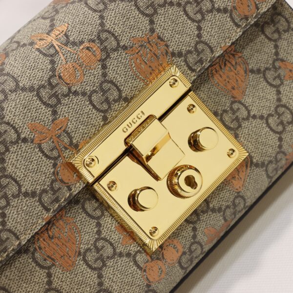 GUCCI PADLOCK SMALL BERRY SHOULDER GG SUPREME CANVAS 20CM 409487 UM6AG 8295 - Image 7