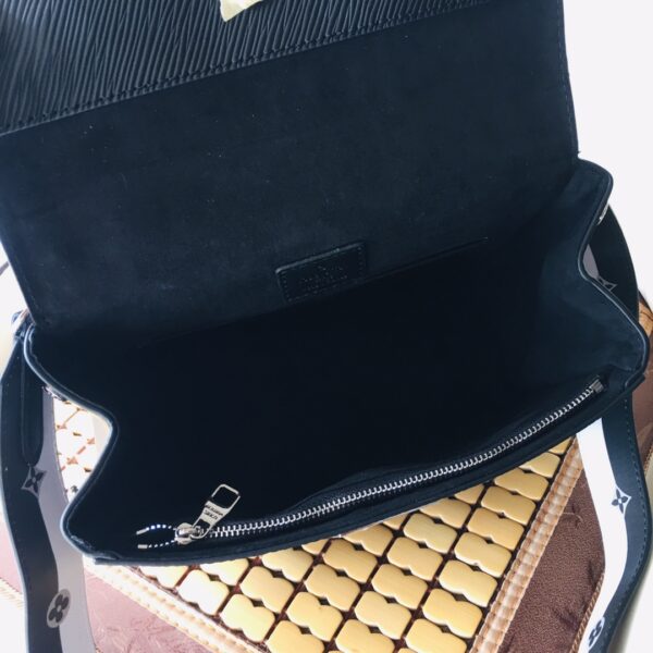 LOUIS VUITTON CLUNY BLACK M59134 - Image 3