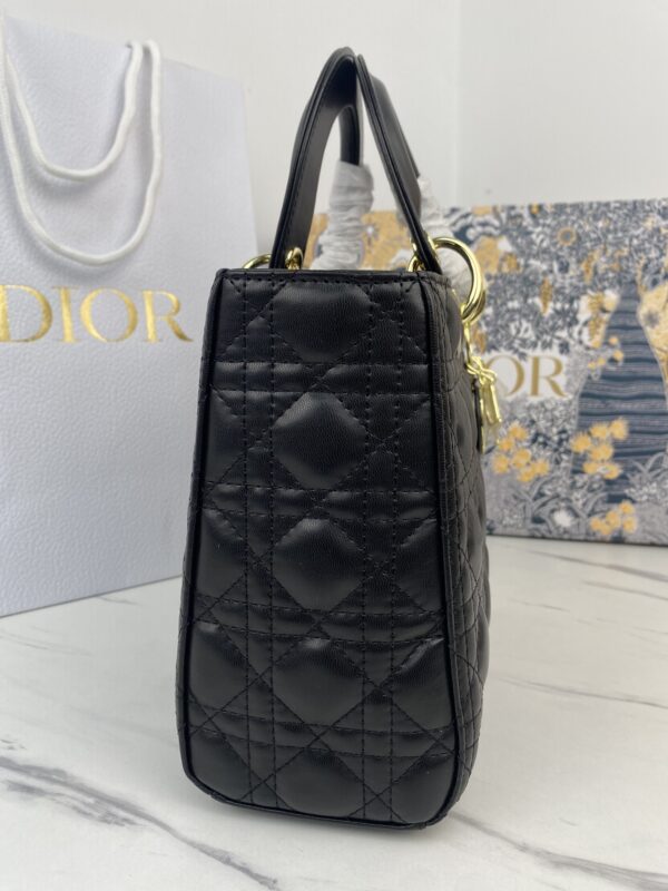 DIOR MEDIUM LADY BLACK CANNAGE M0565ONGE_M900 24CM - Image 4