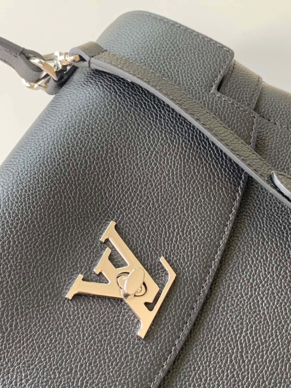 LOUIS VUITTON LOCKME EVER MM 33CM BLACK M51395 - Image 4