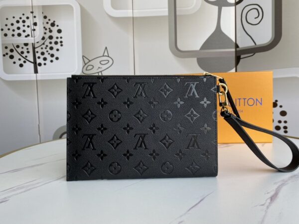 LOUIS VUITTON DAILY POUCH 29CM M62937 - Image 7