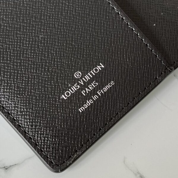 LOUIS VUITTON FLOWER MONOGRAM BLACK 14CM - Image 3