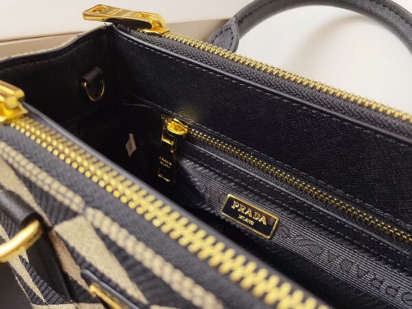 PRADA GALLERIA MINI BAG IN EMBROIDERED JACQUARD BEIGE 1BA9062FKLF0Y30VXOM - Image 4