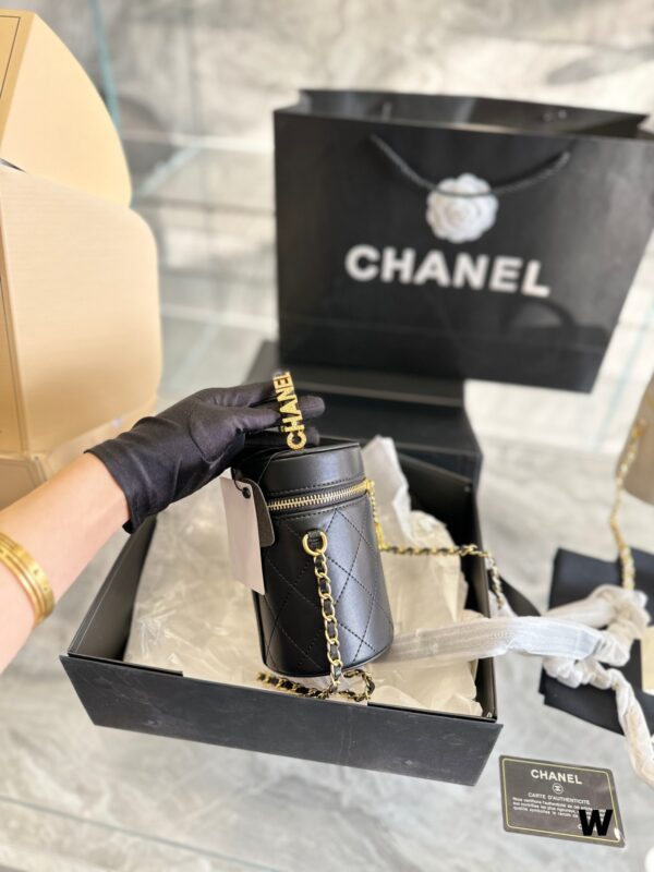 CHANEL VANITY MINI BAG WITH STRAP BLACK 19CM AP2873 B08422 94305 - Image 5