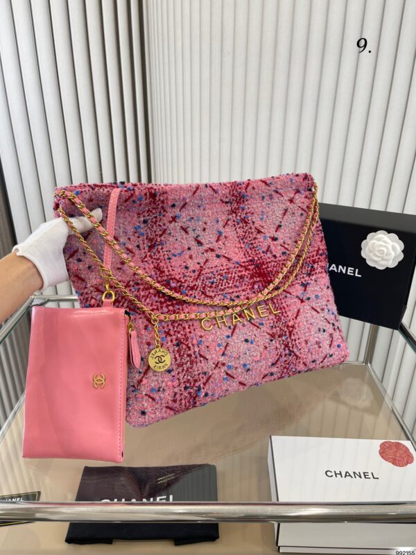 CHANEL WOMEN'S HANDBAG PINK 35CM AS3261 B09559 NK194 - Image 2
