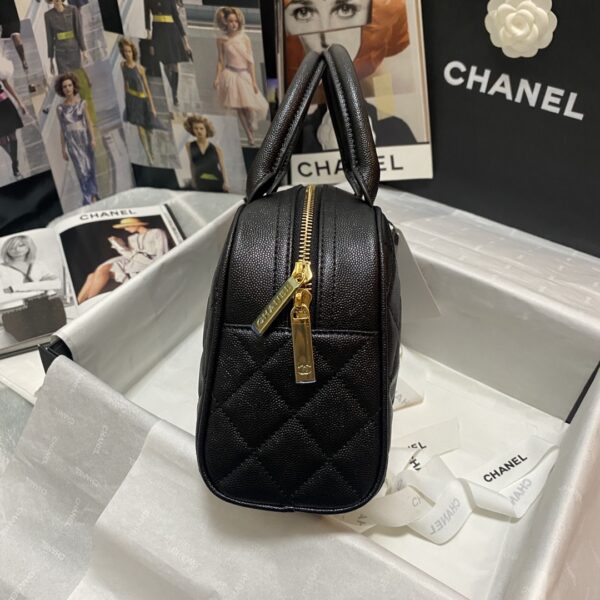 CHANEL TIMELESS CC QUILTED CAVIAR BOWLER BAG BLACK 25CM - Image 6