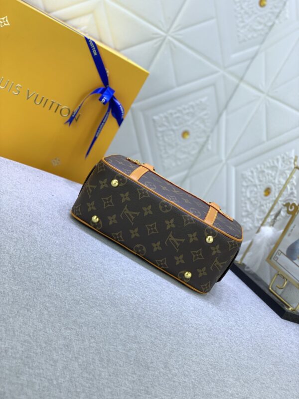 LOUIS VUITTON CITÉ MONOGRAM BROWN M46321 - Image 9