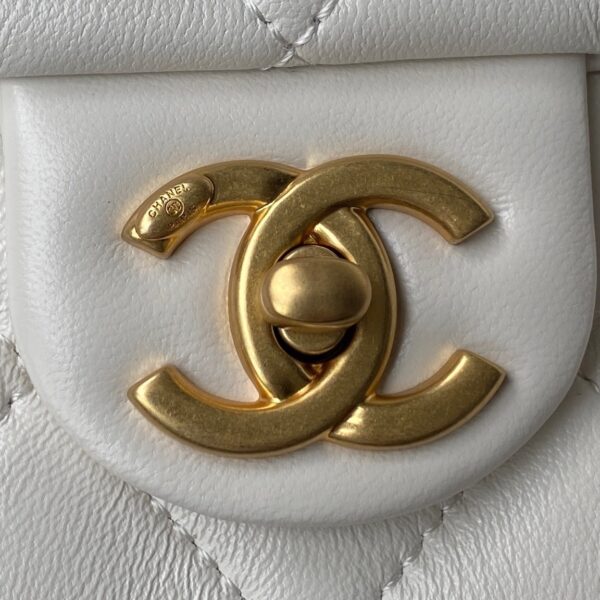 CHANEL LARGE FLAP BAG WHITE 27CM AS3215 - Image 4