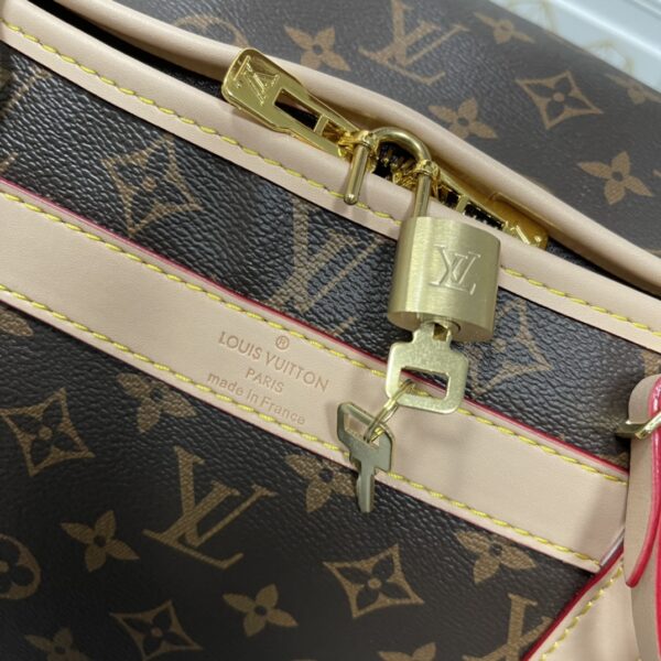 LOUIS VUITTON DOG BAG 40CM M45662 - Image 5
