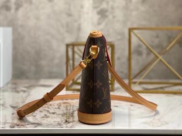 LOUIS VUITTON FOLD ME POUCH M80874 - Image 7