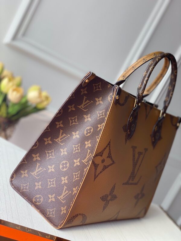 LOUIS VUITTON ONTHEGO MM 35CM M45321 - Image 4
