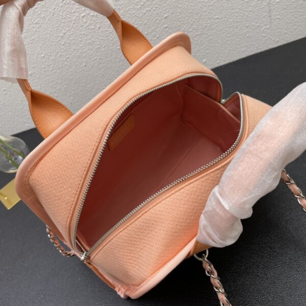 CHANEL DEAUVILLE 2WAY ELEGANT LIGHT ORANGE 28CM A92749 - Image 10