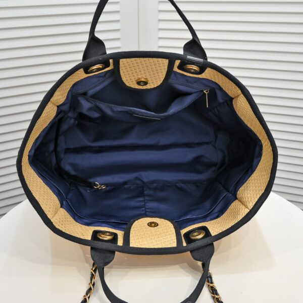 CHANEL DEAUVILLE LARGE SHOPPING TOTE 38CM - Image 3
