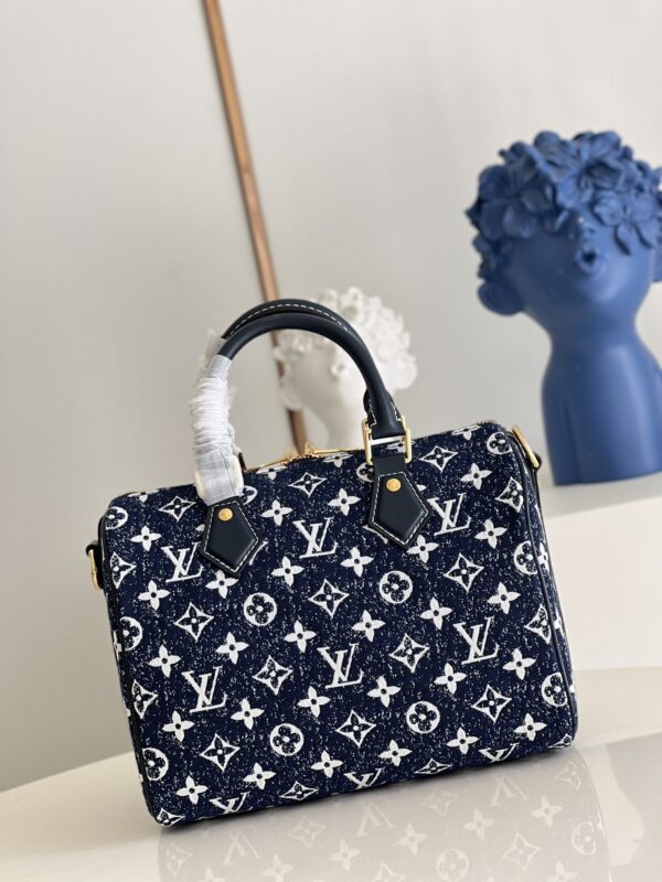 LOUIS VUITTON SPEEDY BANDOULIÈRE 25 NAVY BLUE M59609 - Image 3