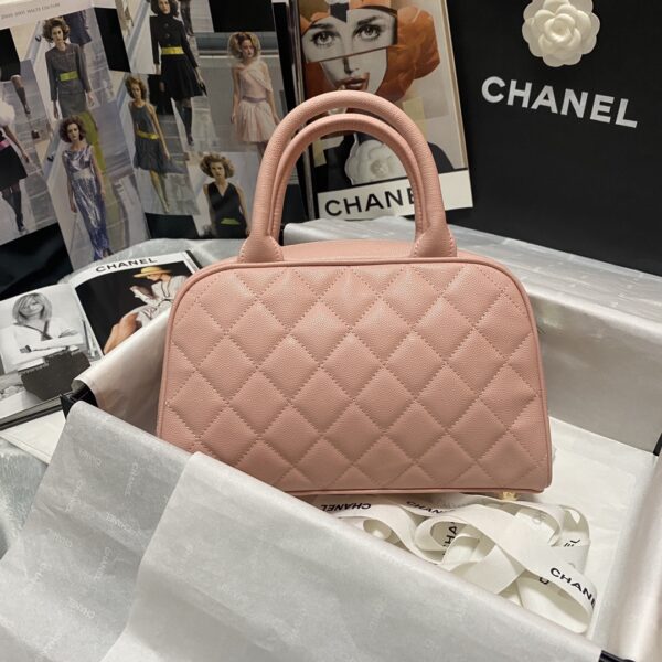 CHANEL TIMELESS CC QUILTED CAVIAR BOWLER BAG LIGHT PINK 25CM - Image 7