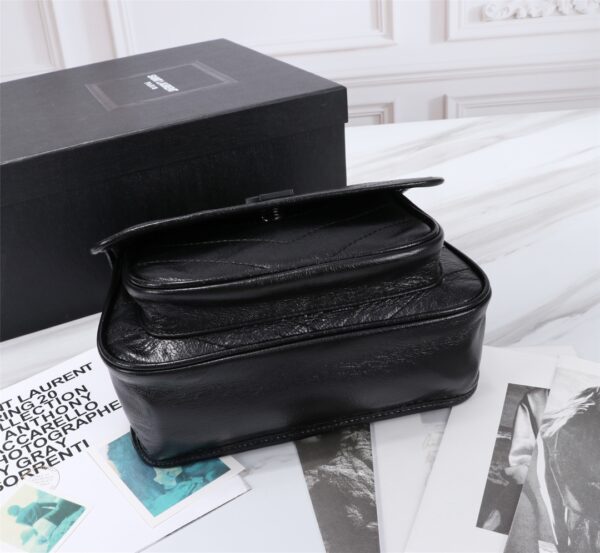 SAINT LAURENT NIKI BABY CHAIN BAG IN CRINKLED VINTAGE BLACK NOIR 21CM 6331600EN041000 - Image 6
