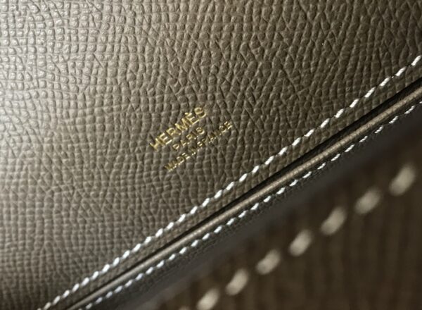 HERMES MINI KELLY POCHETTE GOLD TONED HARDWARE DARK BEIGE 22CM - Image 5