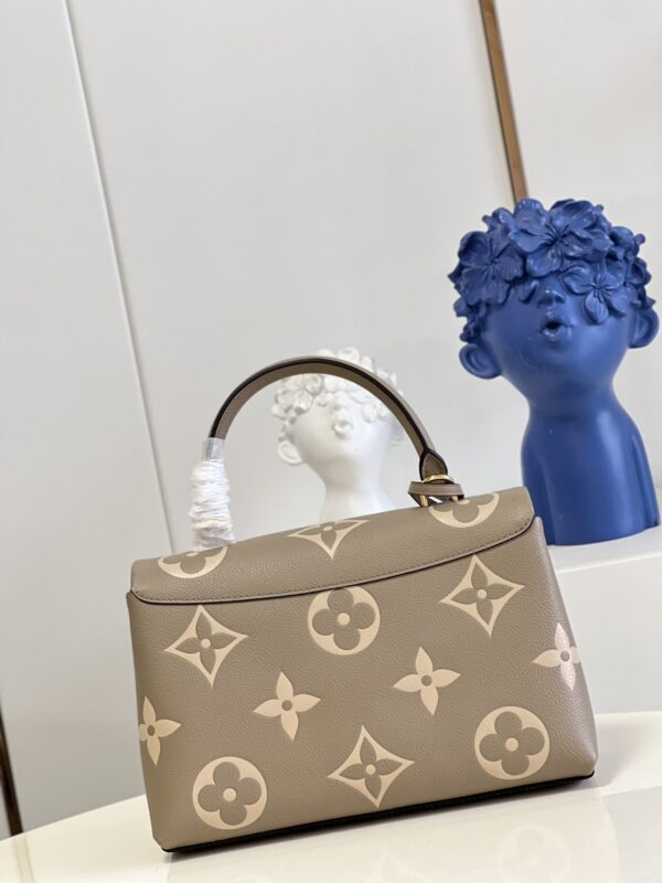 LOUIS VUITTON MADELEINE MM 30CM BEIGE M46041 - Image 6