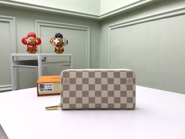 LOUIS VUITTON DAMIER AZUR WALLET N41660 - Image 8