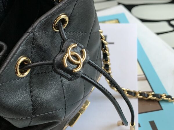CHANEL SMALL BUCKET WITH CHAIN BLACK NECKLACE AP2750 - Image 8