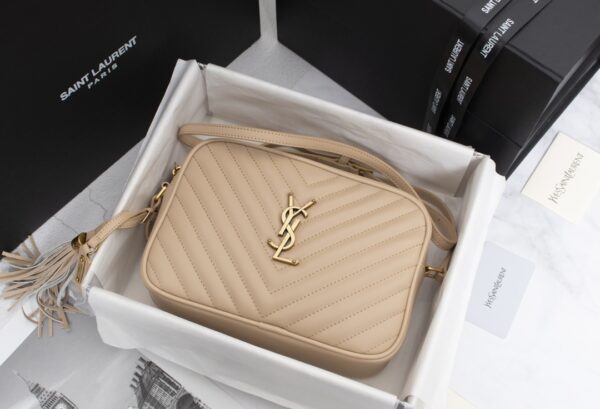 SAINT LAURENT LOU CAMERA BAG IN QUILTED LEATHER BEIGE GOLD 23CM 612544DV7072721 - Image 2