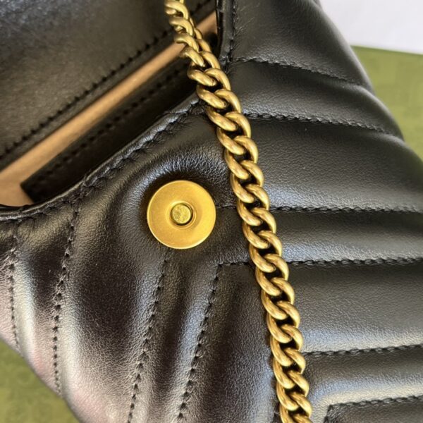 GUCCI MARMONT MATELASSE MINI BAG 672251 DTDHT 1000 - Image 4