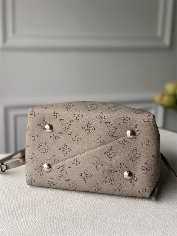 LOUIS VUITTON BELLA 22CM GREY M57201 - Image 10