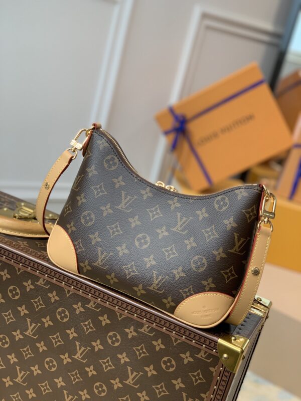 LOUIS VUITTON BOULOGNE BEIGE M45832 - Image 2