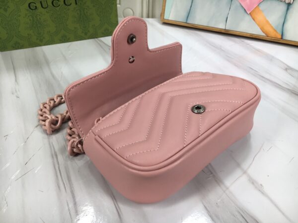 GUCCI WOMEN'S NATURAL GG MARMONT LEATHER BAG LIGHT PINK 16.5CM 699757 UM8KV 5909 - Image 4