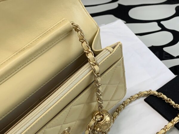 CHANEL SMALL FLAP ON CHAIN LIGHT YELLOW 19CM - Image 8