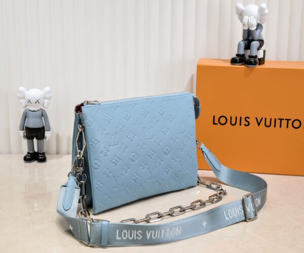 LOUIS VUITTON COUSSIN PM ICE BLUE 26CM M21197 - Image 2