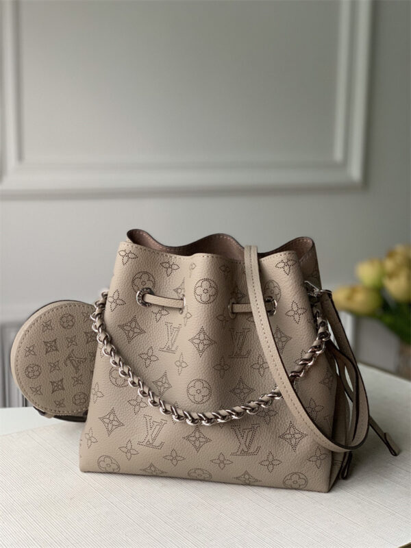 LOUIS VUITTON BELLA 22CM GREY M57201 - Image 4