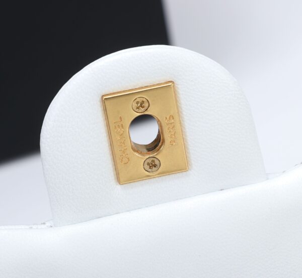 CHANEL MINI FLAP BAG WHITE 17CM - Image 7