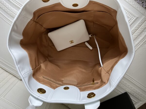 CHANEL LARGE SHOPPING BAG 38CM WHITE A66941 - Image 2