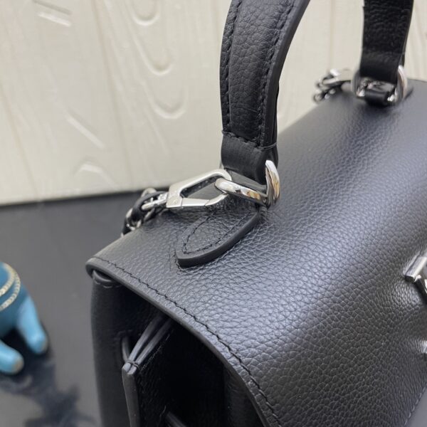 LOUIS VUITTON LOCKME EVER BLACK 23CM M51395 - Image 7