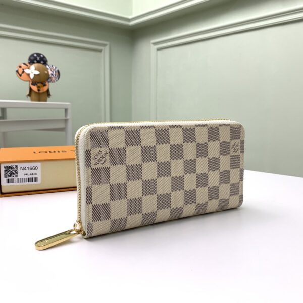 LOUIS VUITTON DAMIER AZUR WALLET N41660 - Image 9