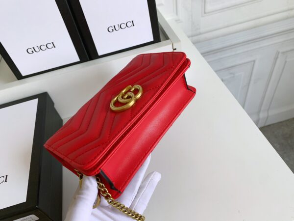 GUCCI WOMEN'S GG MARMONT MINI BAG RED 18CM - Image 8