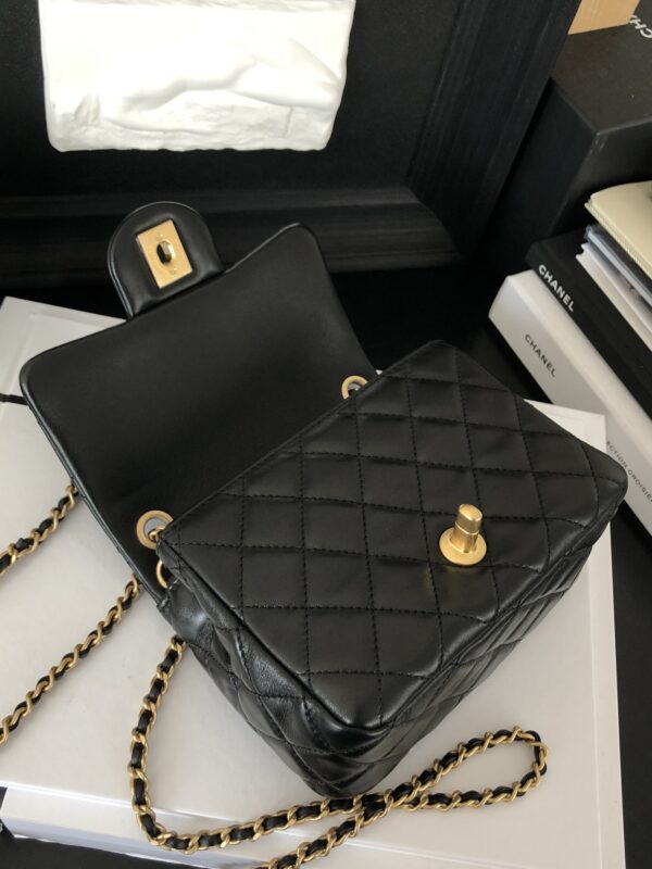 CHANEL FLAP GOLD TONE BLACK 17CM - Image 4