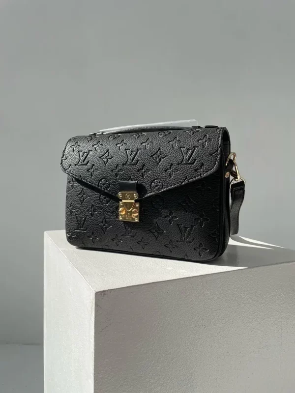 LOUIS VUITTON MONOGRAM CANVAS POCHETTE MÉTIS BLACK 25CM - Image 5