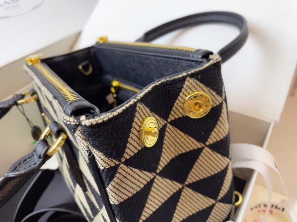 PRADA GALLERIA MINI BAG IN EMBROIDERED JACQUARD BEIGE 1BA9062FKLF0Y30VXOM - Image 2