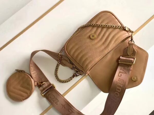 LOUIS VUITTON NEW WAVE MULTI POCHETTE 19CM BEIGE M58941 - Image 9