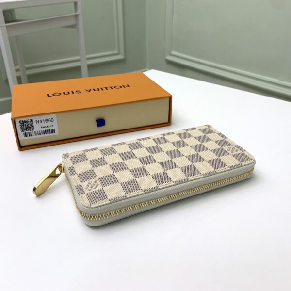 LOUIS VUITTON DAMIER AZUR WALLET N41660 - Image 6