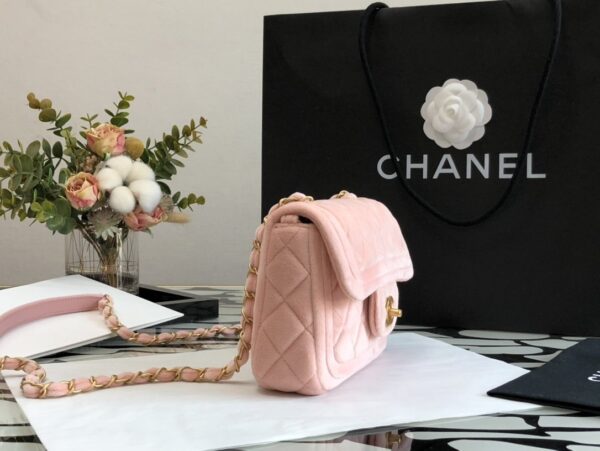 CHANEL VELVET MINI FLAP BAG LIGHT PINK 18CM - Image 7