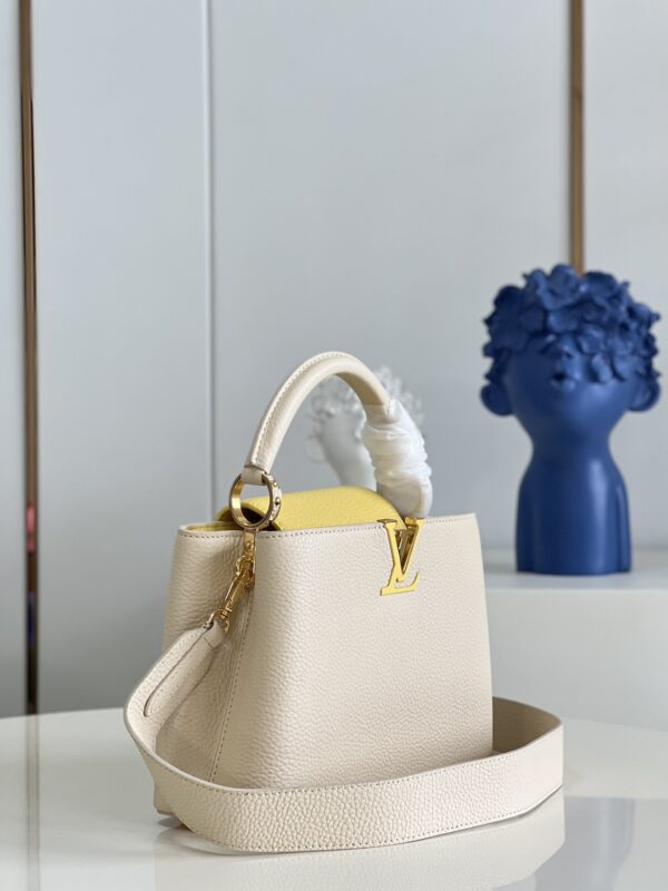 LOUIS VUITTON CAPUCINES MM 31CM PLUME YELLOW M59883 - Image 4
