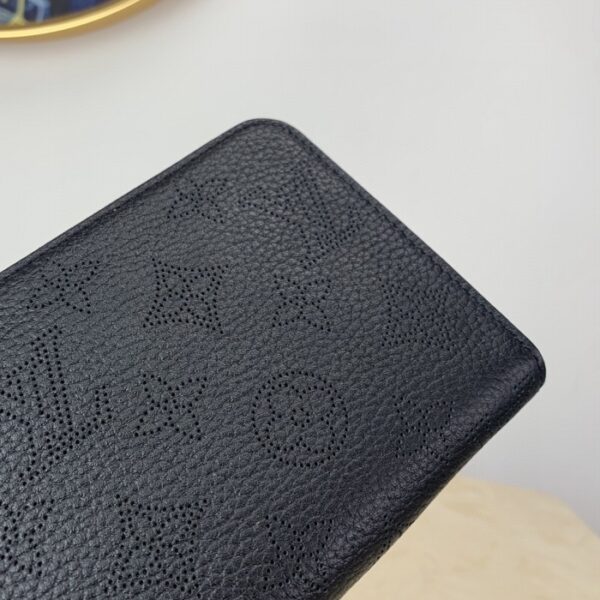 LOUIS VUITTON ZIPPY WALLET BLACK M61867 - Image 8